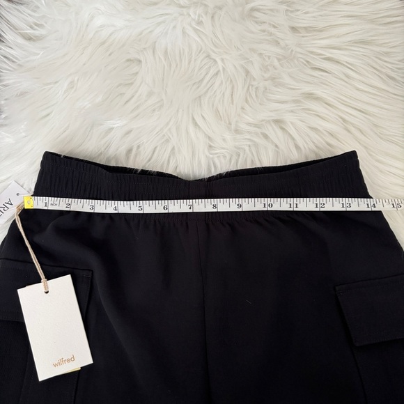 ARITZIA Wilfred Highlight Cargo Short XS Black Shorts New NWT - Picture 10 of 12